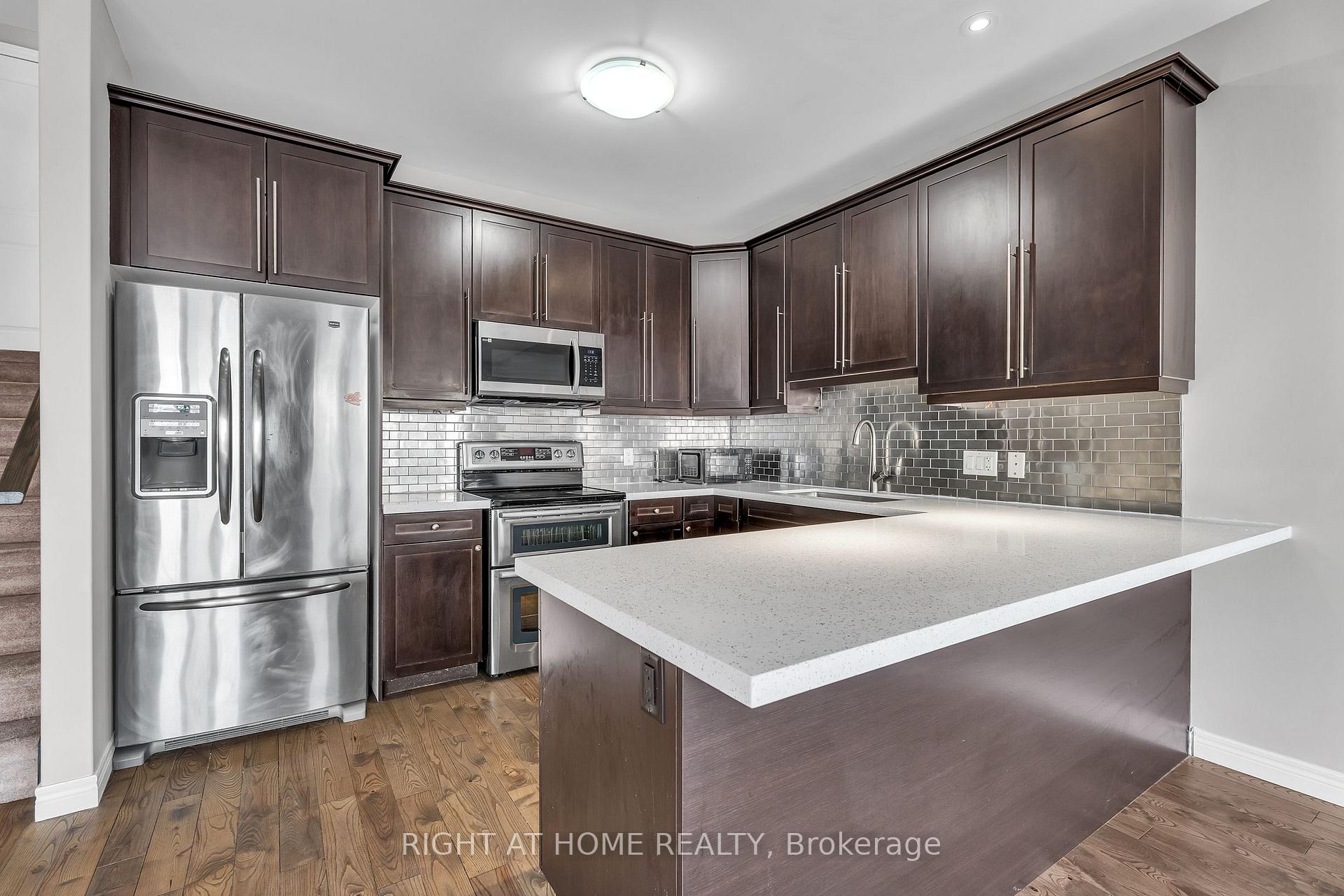 Photo 9 of Unit 16, 1030 Oakcrossing Gate, London, North M — HOMEH