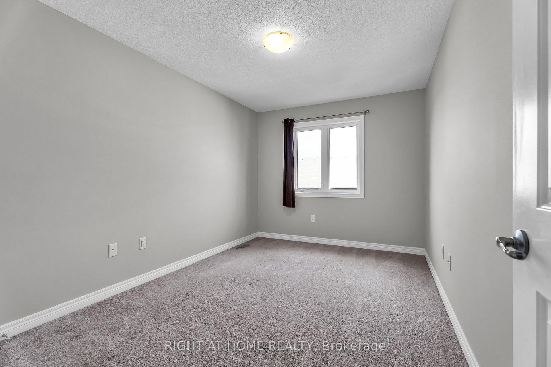 Photo 22 of Unit 16, 1030 Oakcrossing Gate, London, North M — HOMEH