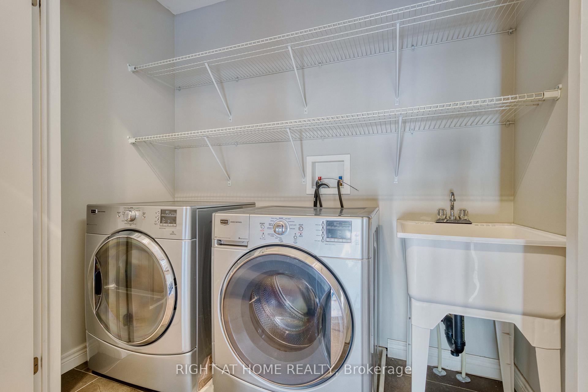 Photo 26 of Unit 16, 1030 Oakcrossing Gate, London, North M — HOMEH