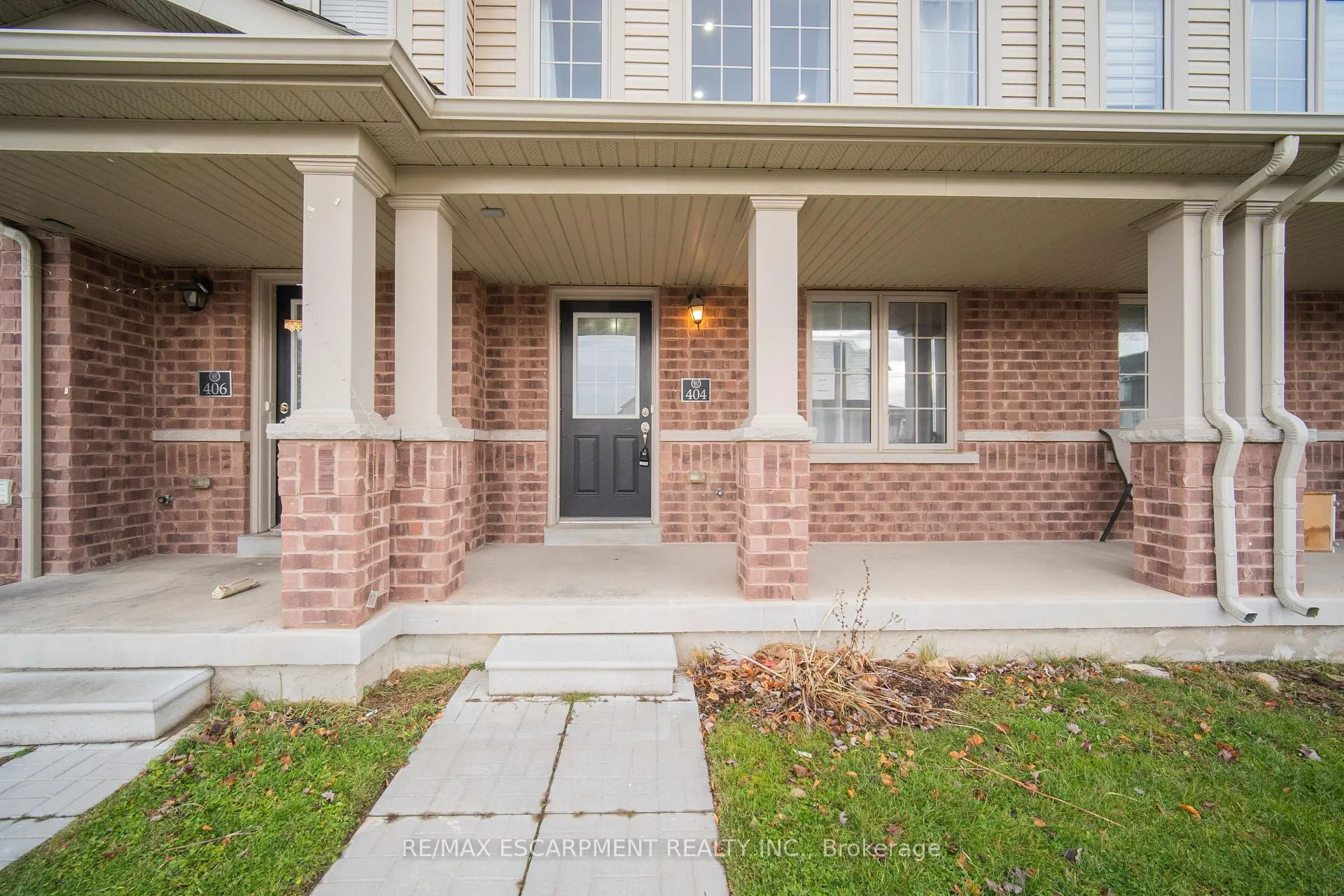 Photo 3 of 404 Linden Drive, Cambridge, Preston Heights — HOMEH