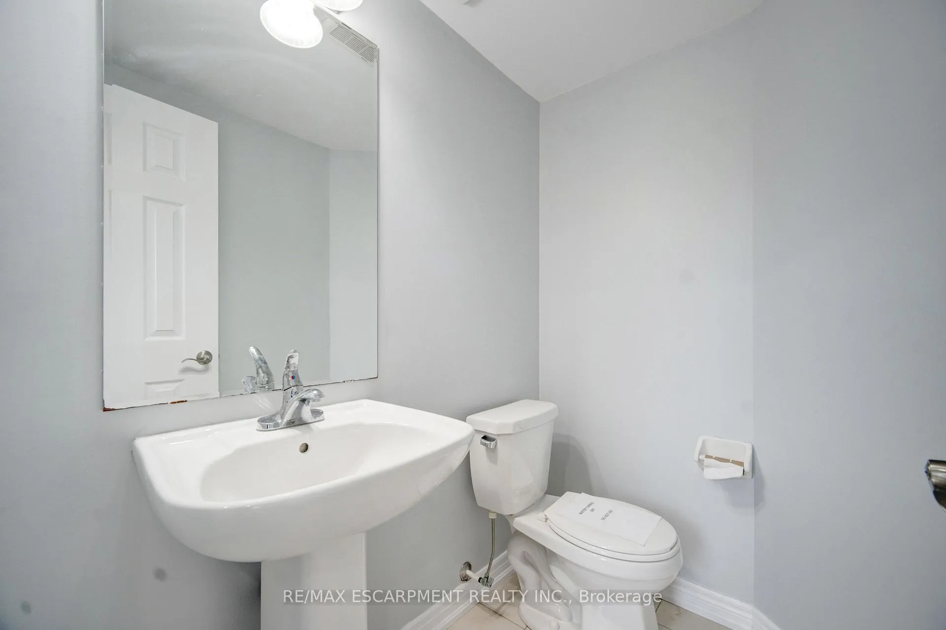 Photo 22 of 404 Linden Drive, Cambridge, Preston Heights — HOMEH