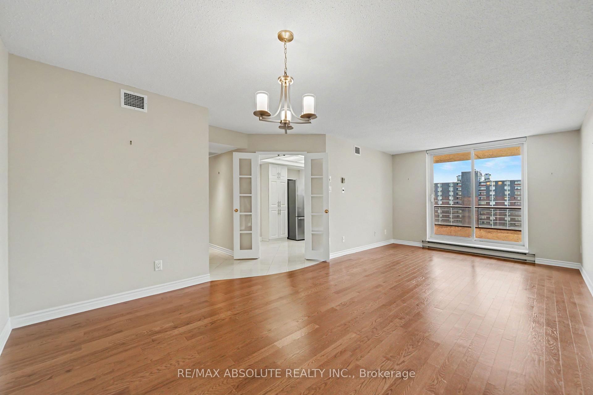 Photo 3 of Unit 1208, 1705 Playfair Drive, Ottawa, Playfair Park — HOMEH
