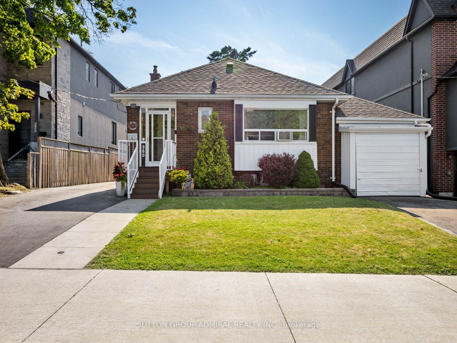 Photo 1 of 980 Kipling Avenue, Etobicoke, Islington-City Centre West — HOMEH