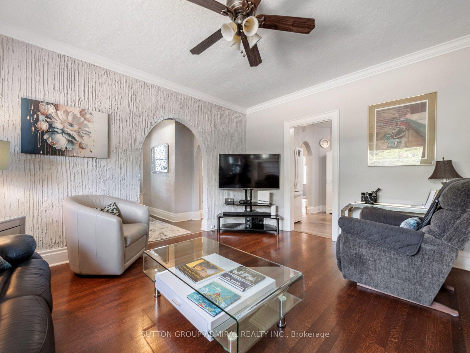Photo 8 of 980 Kipling Avenue, Etobicoke, Islington-City Centre West — HOMEH