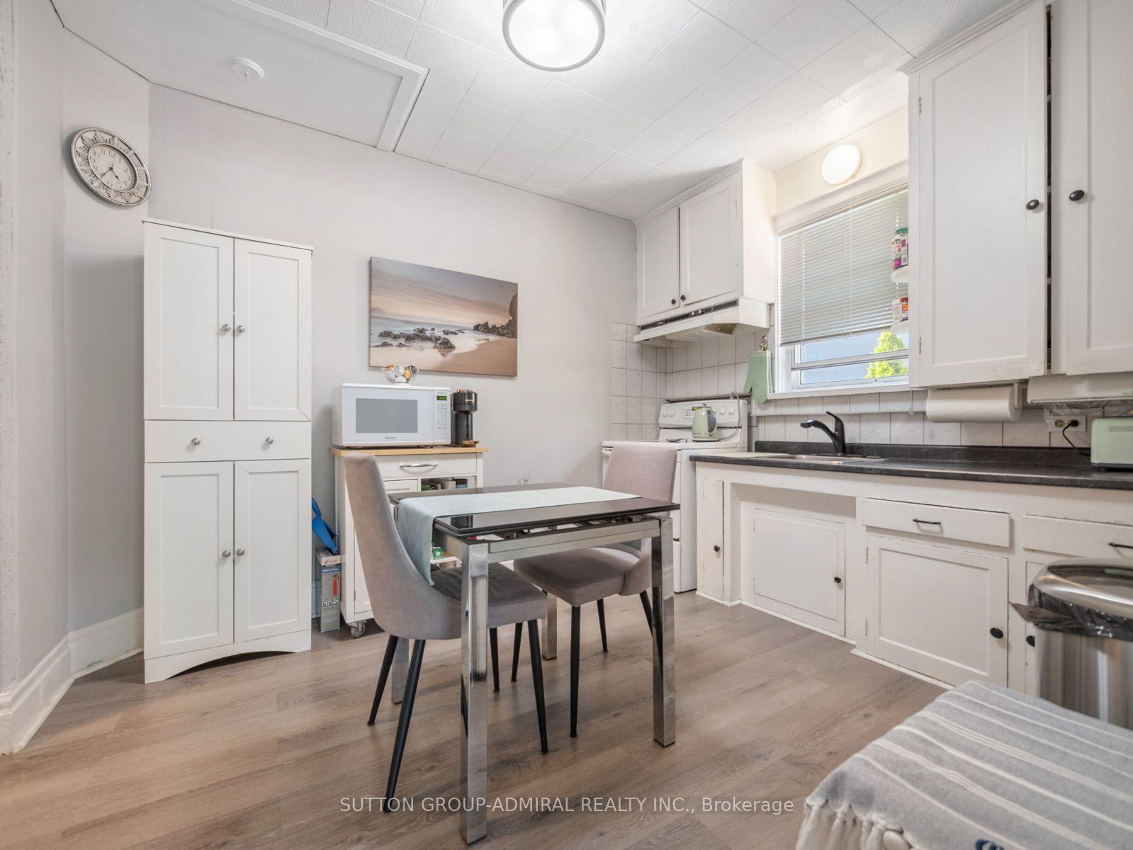 Photo 9 of 980 Kipling Avenue, Etobicoke, Islington-City Centre West — HOMEH