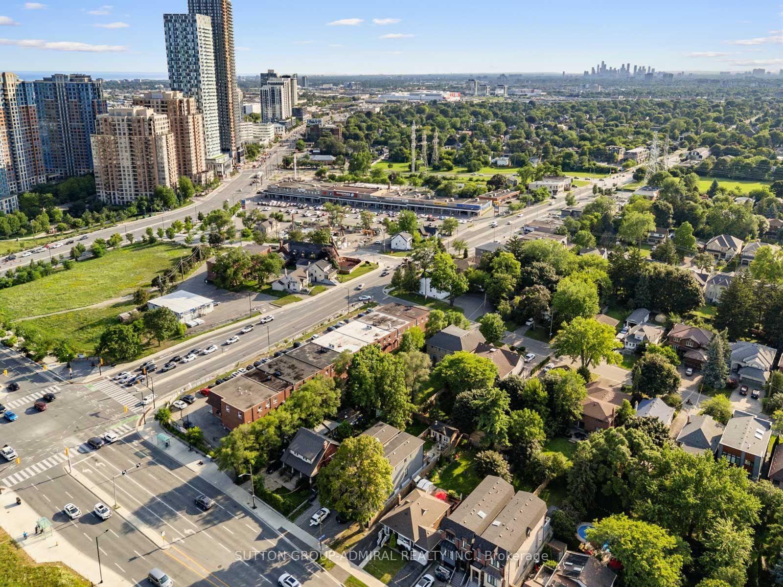 Photo 41 of 980 Kipling Avenue, Etobicoke, Islington-City Centre West — HOMEH