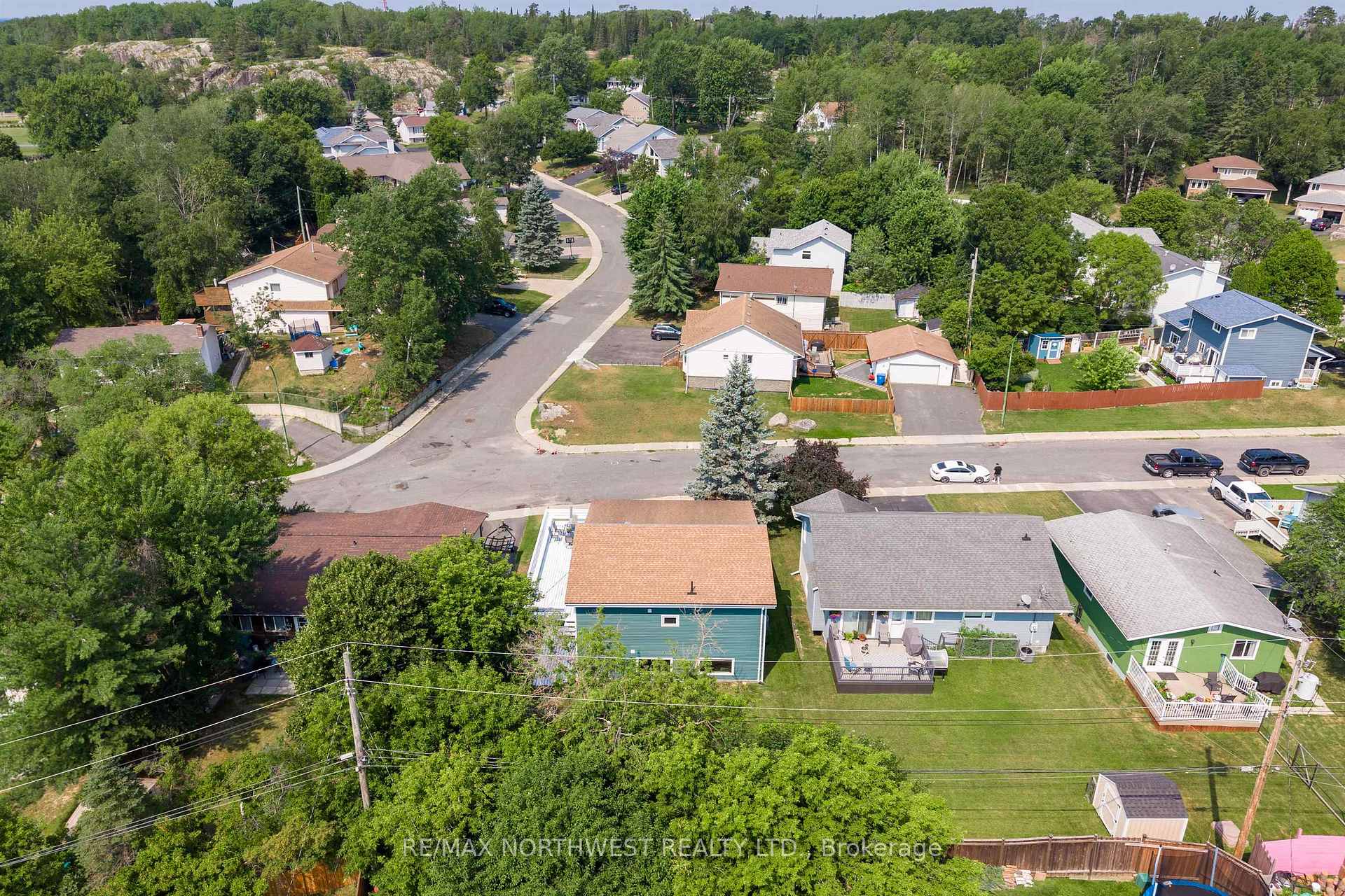 Photo 5 of 29 Amethyst Street, Kenora, Amethyst — HOMEH