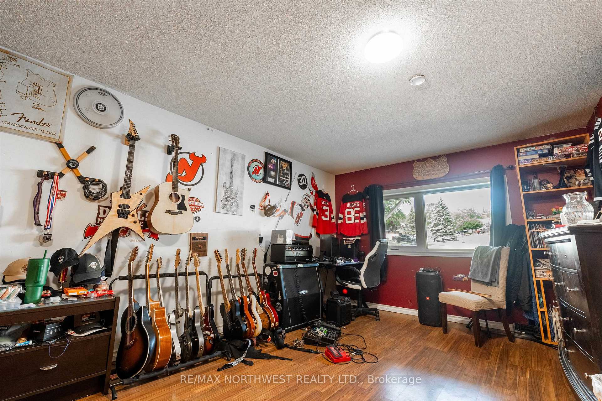 Photo 46 of 29 Amethyst Street, Kenora, Amethyst — HOMEH