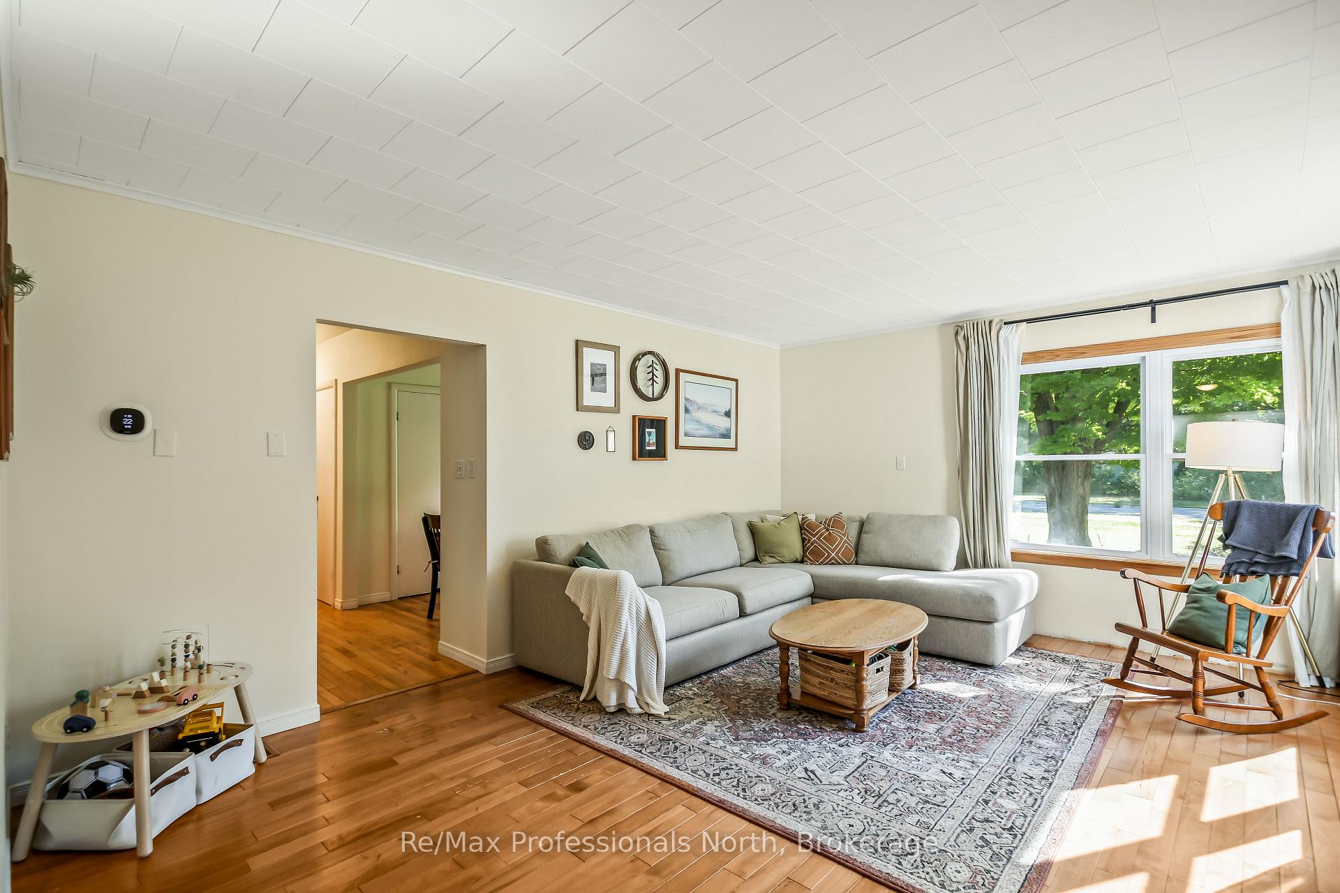Photo 9 of 775 Muskoka Beach Road, Gravenhurst, Muskoka (S) — HOMEH