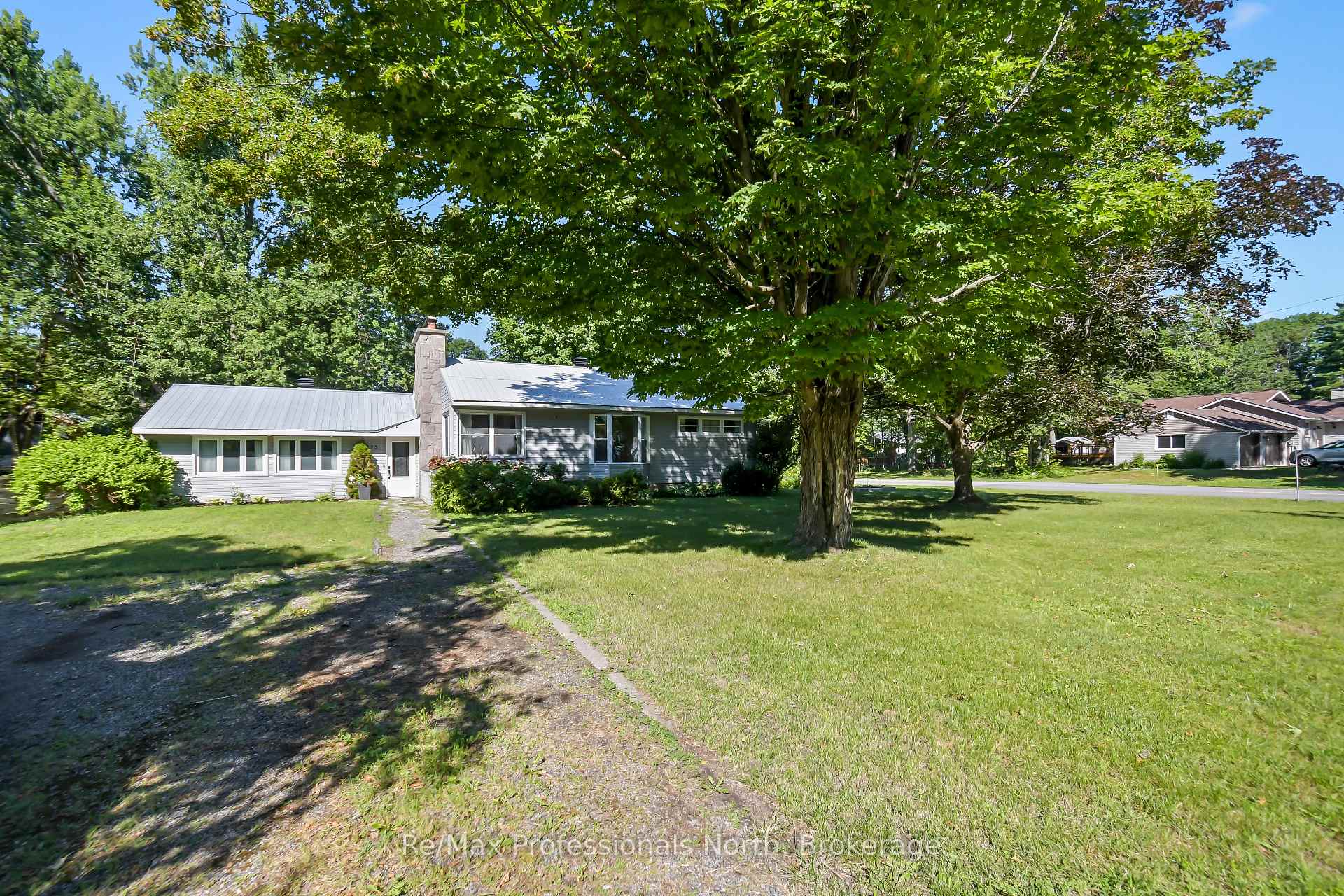 Photo 36 of 775 Muskoka Beach Road, Gravenhurst, Muskoka (S) — HOMEH