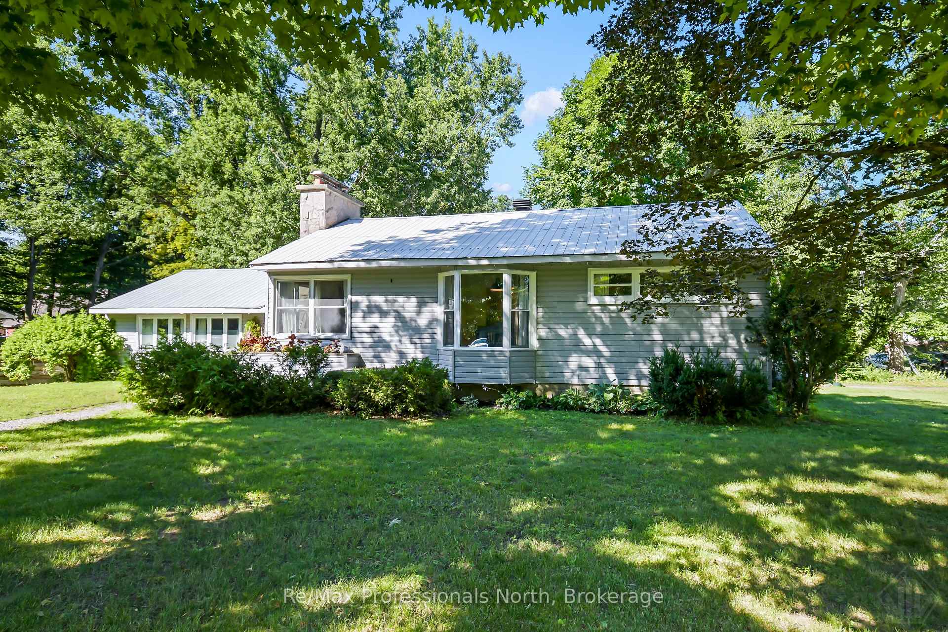 Photo 37 of 775 Muskoka Beach Road, Gravenhurst, Muskoka (S) — HOMEH