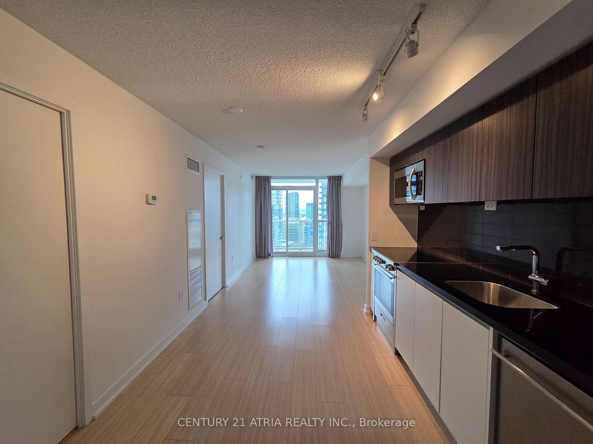 Photo 4 of Unit 2912, 75 Queens Wharf Road, Toronto, Waterfront Communities — HOMEH