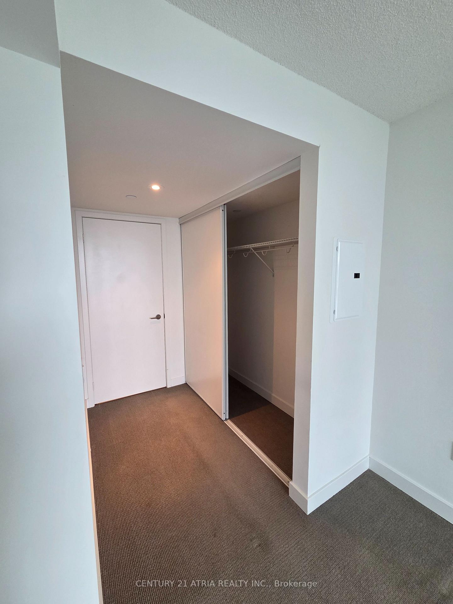 Photo 12 of Unit 2912, 75 Queens Wharf Road, Toronto, Waterfront Communities — HOMEH