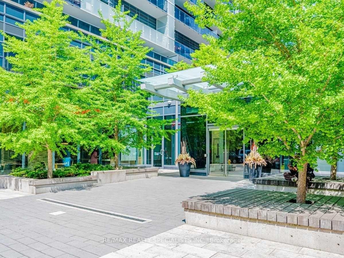 Photo 2 of Unit 321, 1030 King Street W, Toronto, Niagara — HOMEH