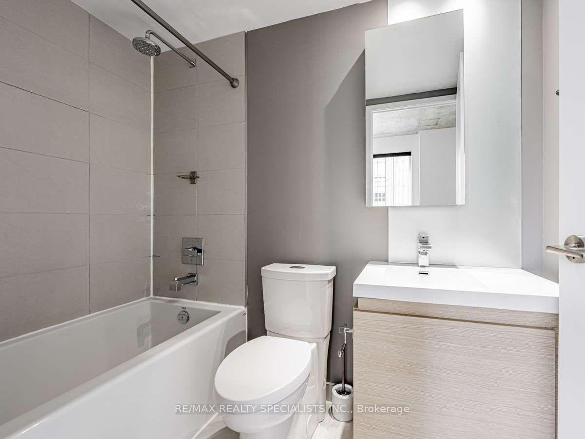 Photo 15 of Unit 321, 1030 King Street W, Toronto, Niagara — HOMEH