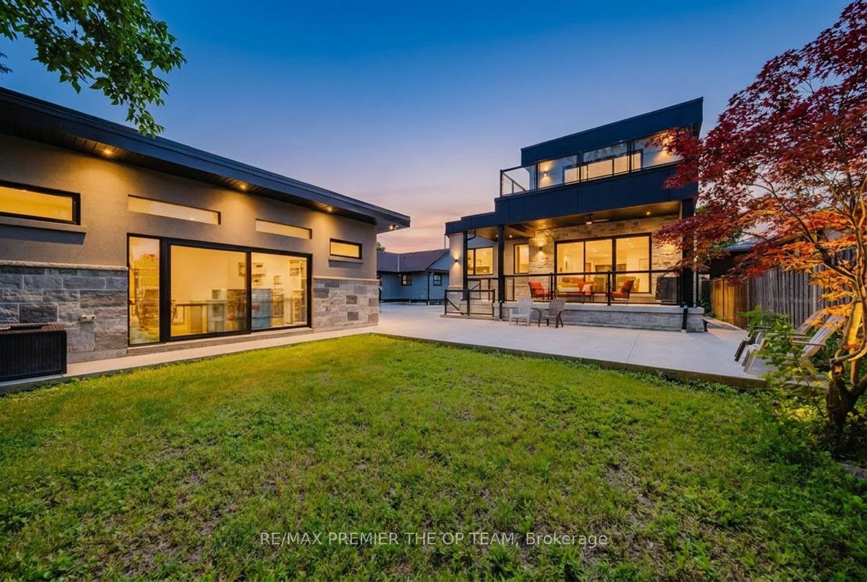 Photo 6 of 54 Cheltenham Avenue, Vaughan, West Woodbridge — HOMEH