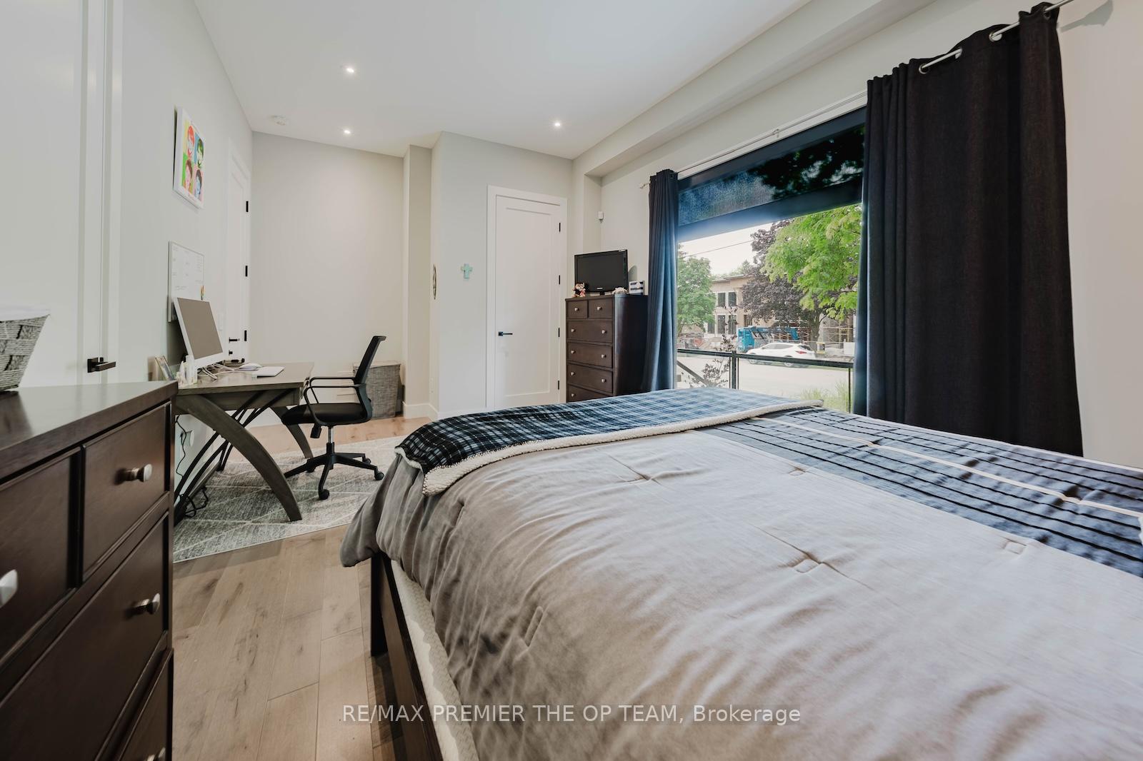 Photo 26 of 54 Cheltenham Avenue, Vaughan, West Woodbridge — HOMEH