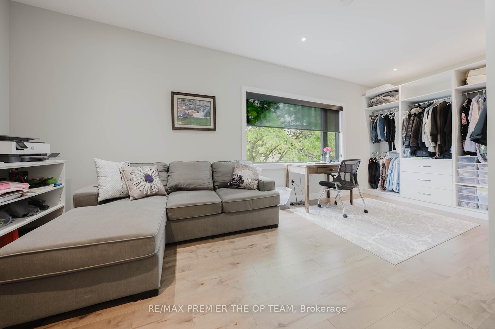 Photo 29 of 54 Cheltenham Avenue, Vaughan, West Woodbridge — HOMEH