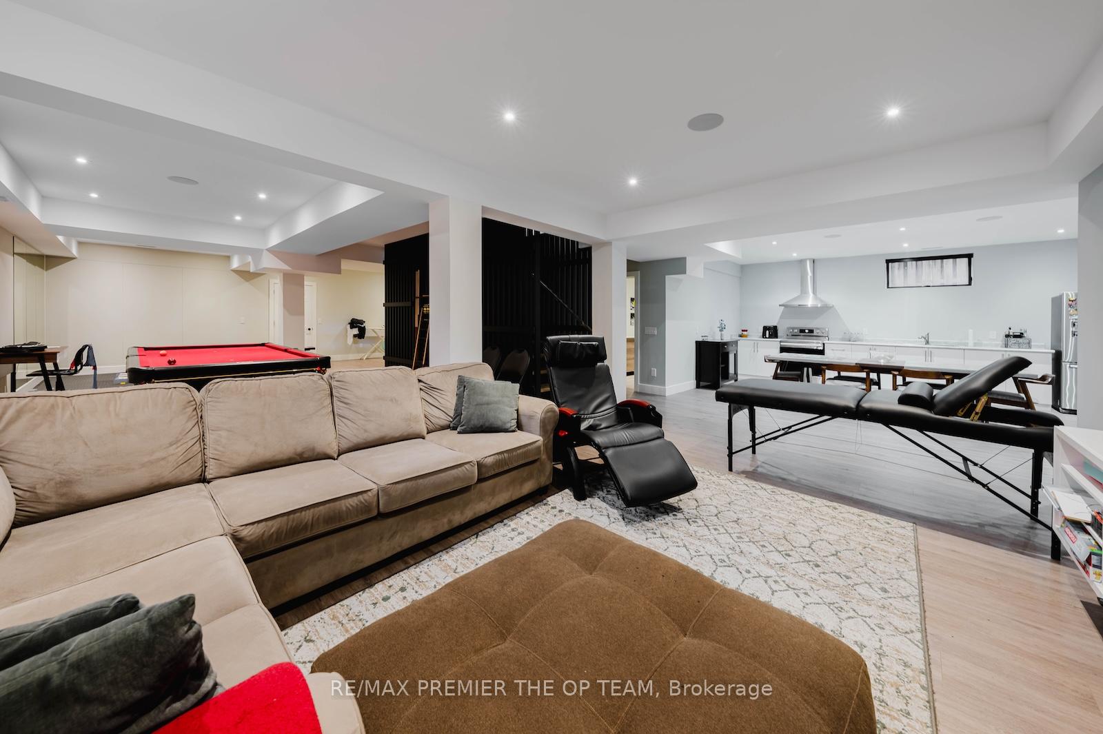 Photo 34 of 54 Cheltenham Avenue, Vaughan, West Woodbridge — HOMEH