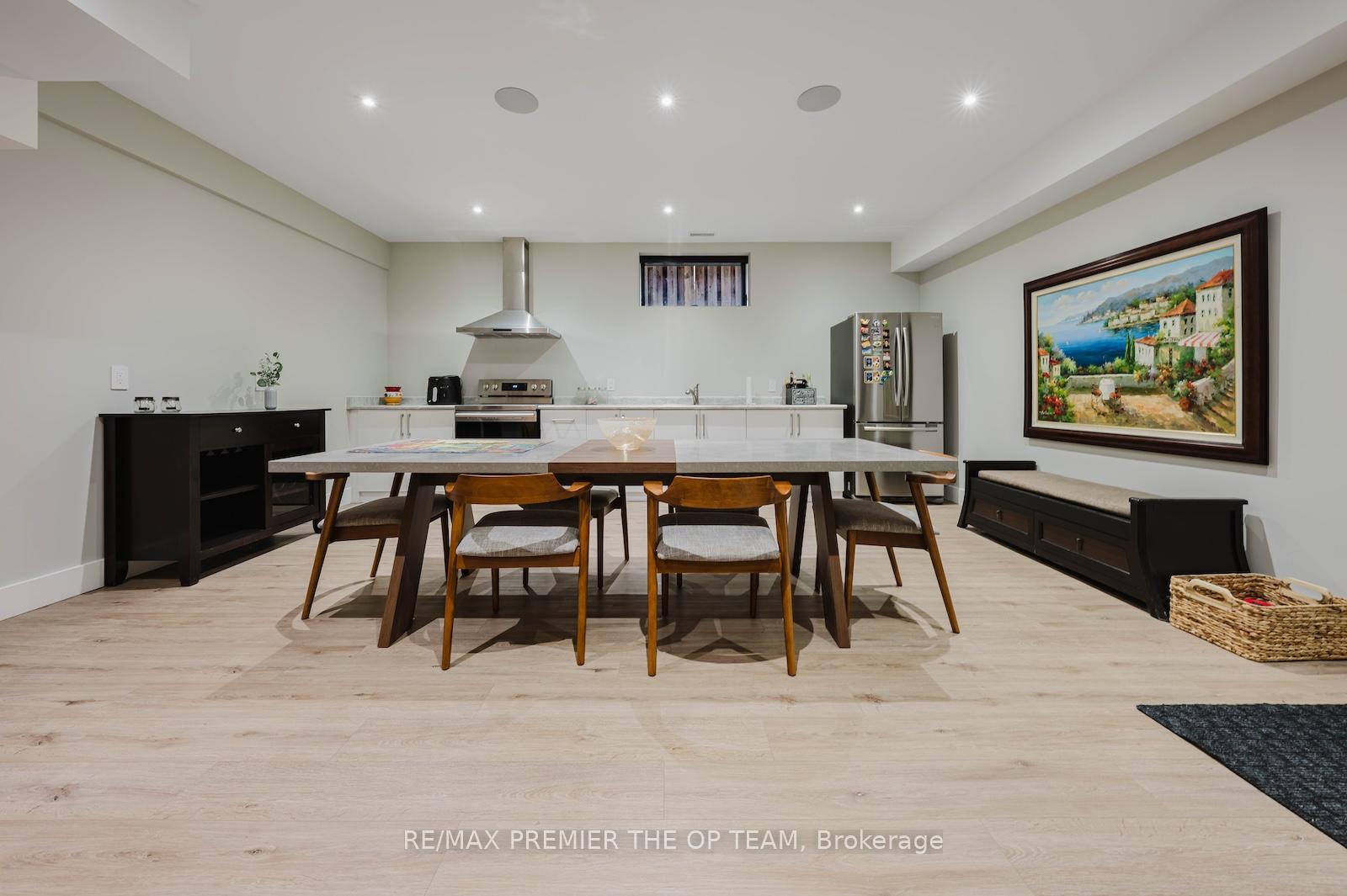 Photo 36 of 54 Cheltenham Avenue, Vaughan, West Woodbridge — HOMEH