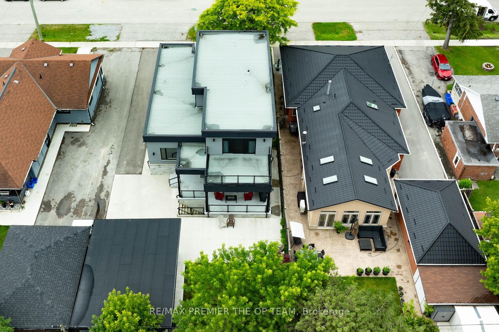 Photo 46 of 54 Cheltenham Avenue, Vaughan, West Woodbridge — HOMEH