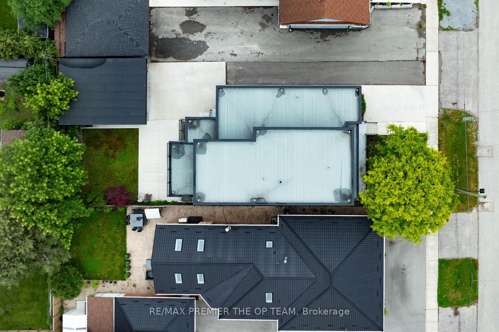 Photo 47 of 54 Cheltenham Avenue, Vaughan, West Woodbridge — HOMEH