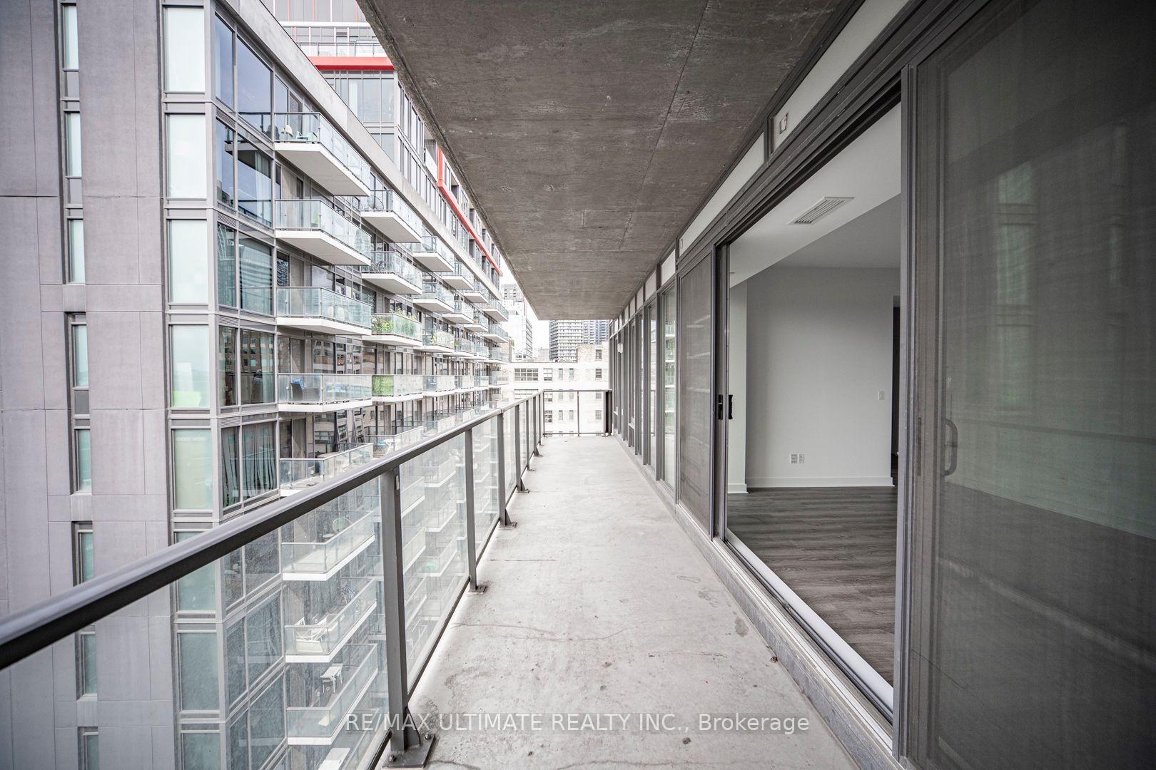 Photo 10 of Unit 906, 32 Camden Street, Toronto, Waterfront Communities — HOMEH