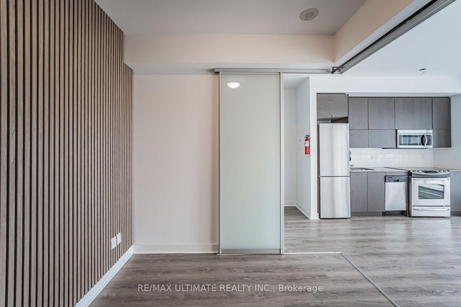 Photo 16 of Unit 906, 32 Camden Street, Toronto, Waterfront Communities — HOMEH