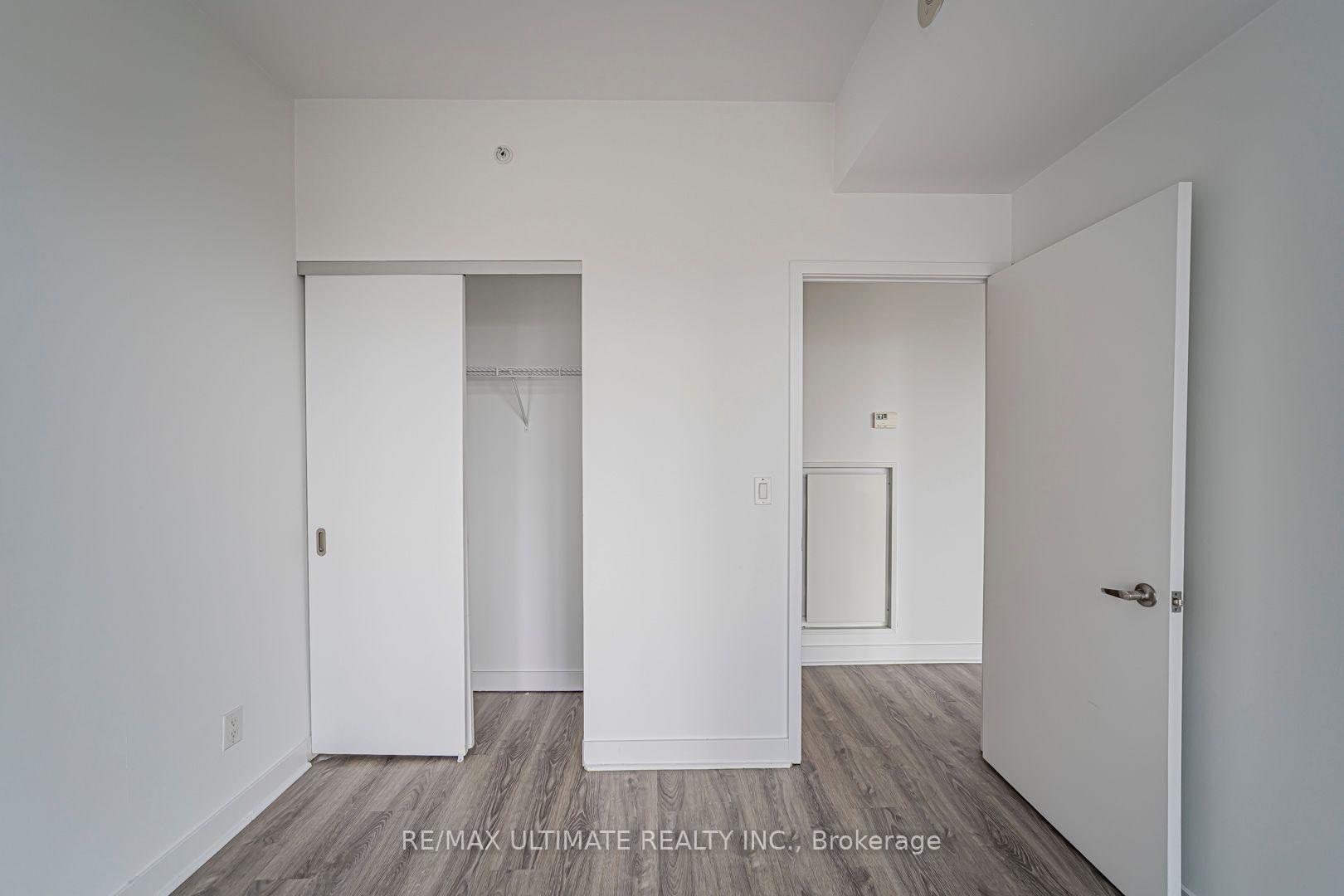 Photo 26 of Unit 906, 32 Camden Street, Toronto, Waterfront Communities — HOMEH
