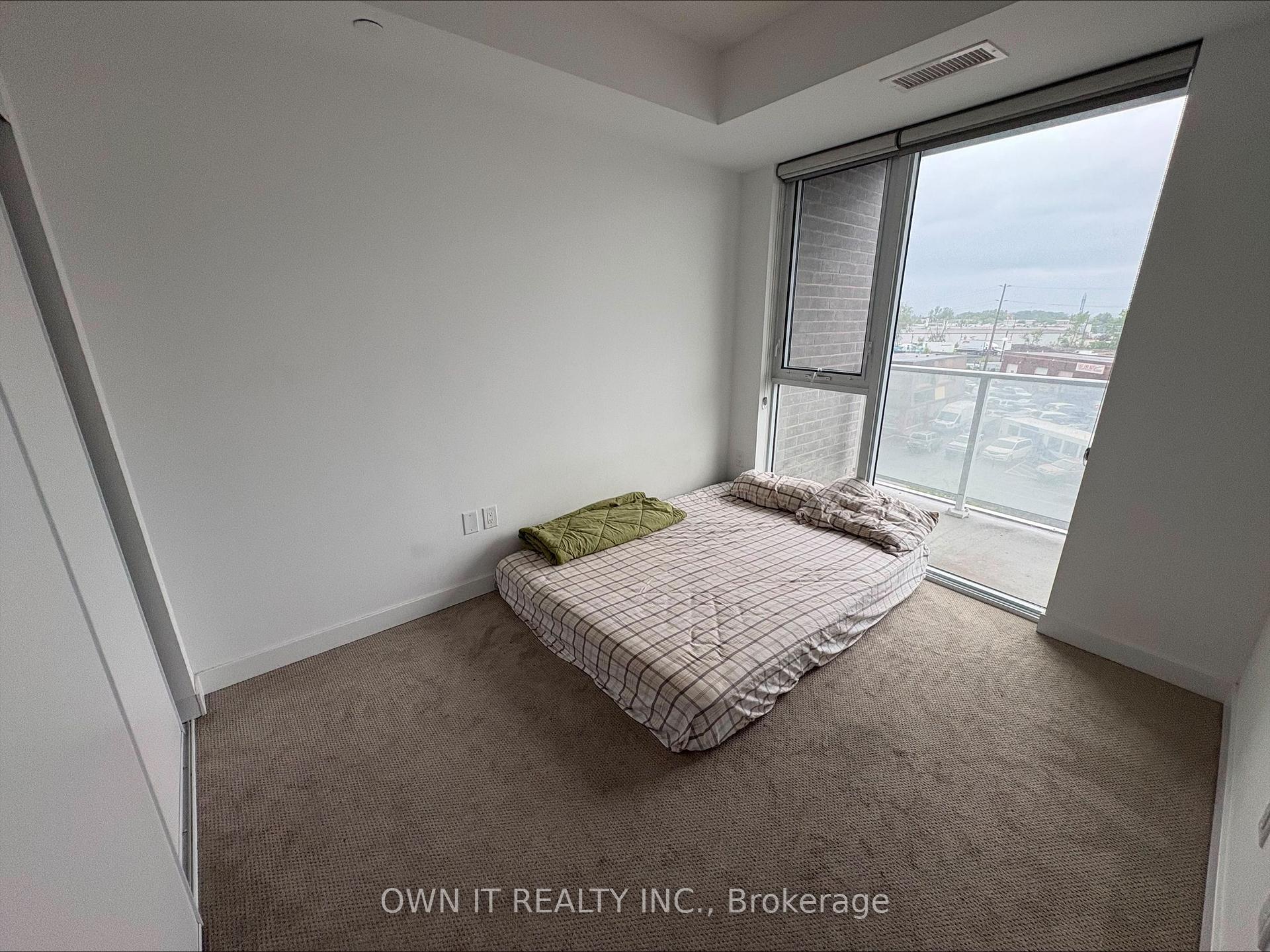 Photo 8 of Unit 312, 2782 Barton Street E, Hamilton, Riverdale — HOMEH