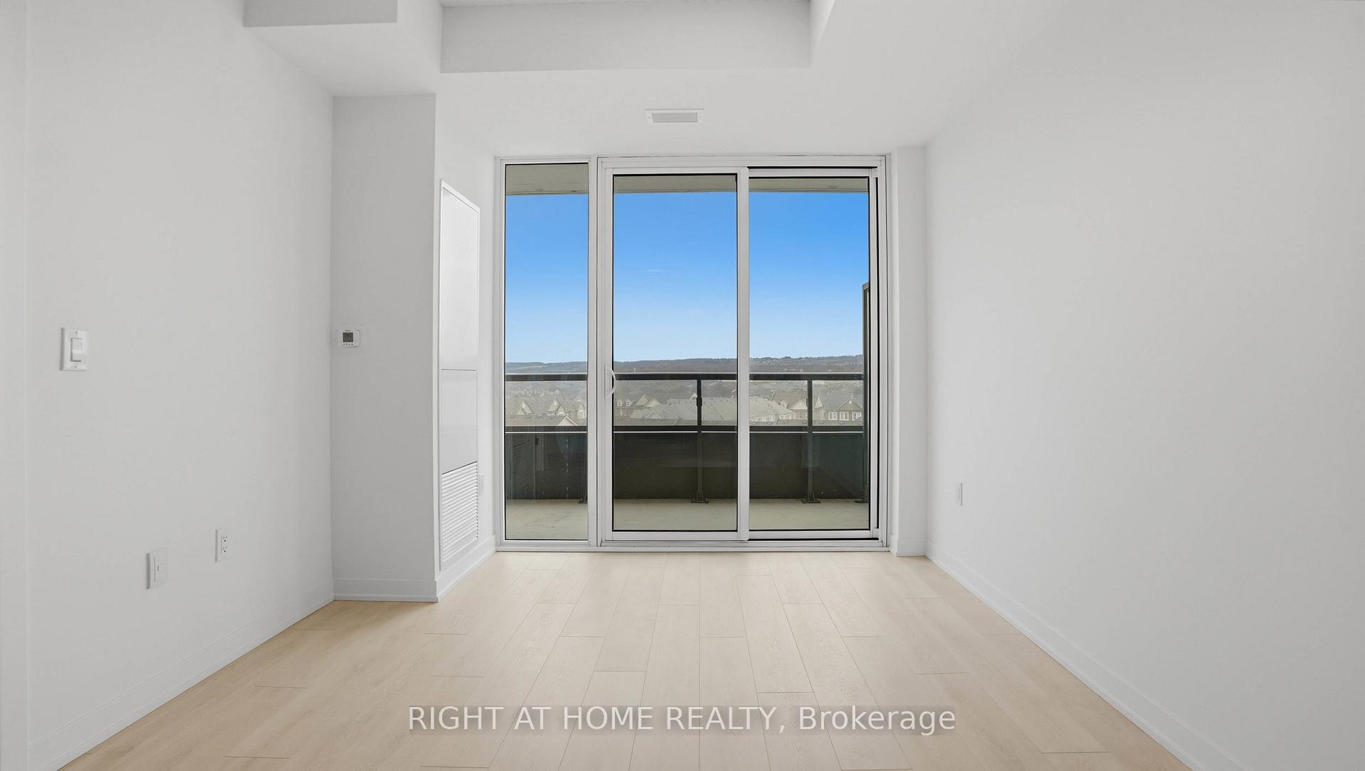 Photo 9 of Unit D604, 4878 Powers Common, Burlington, Alton — HOMEH