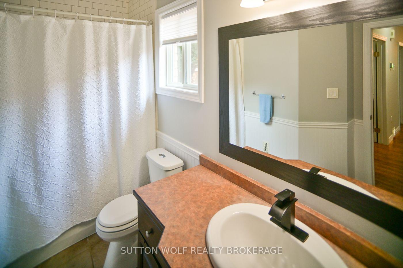 Photo 28 of 95 Middlesex Drive, Strathroy-Caradoc, NE — HOMEH