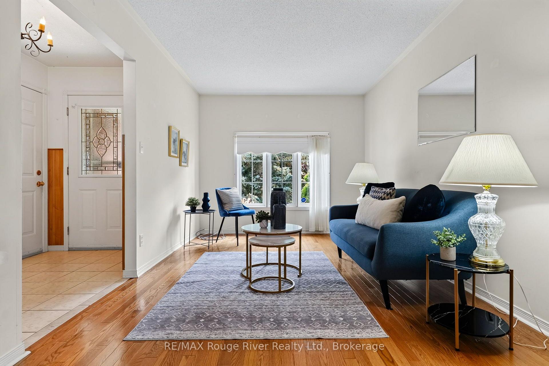 Photo 12 of 997 Field Court, Cobourg — HOMEH