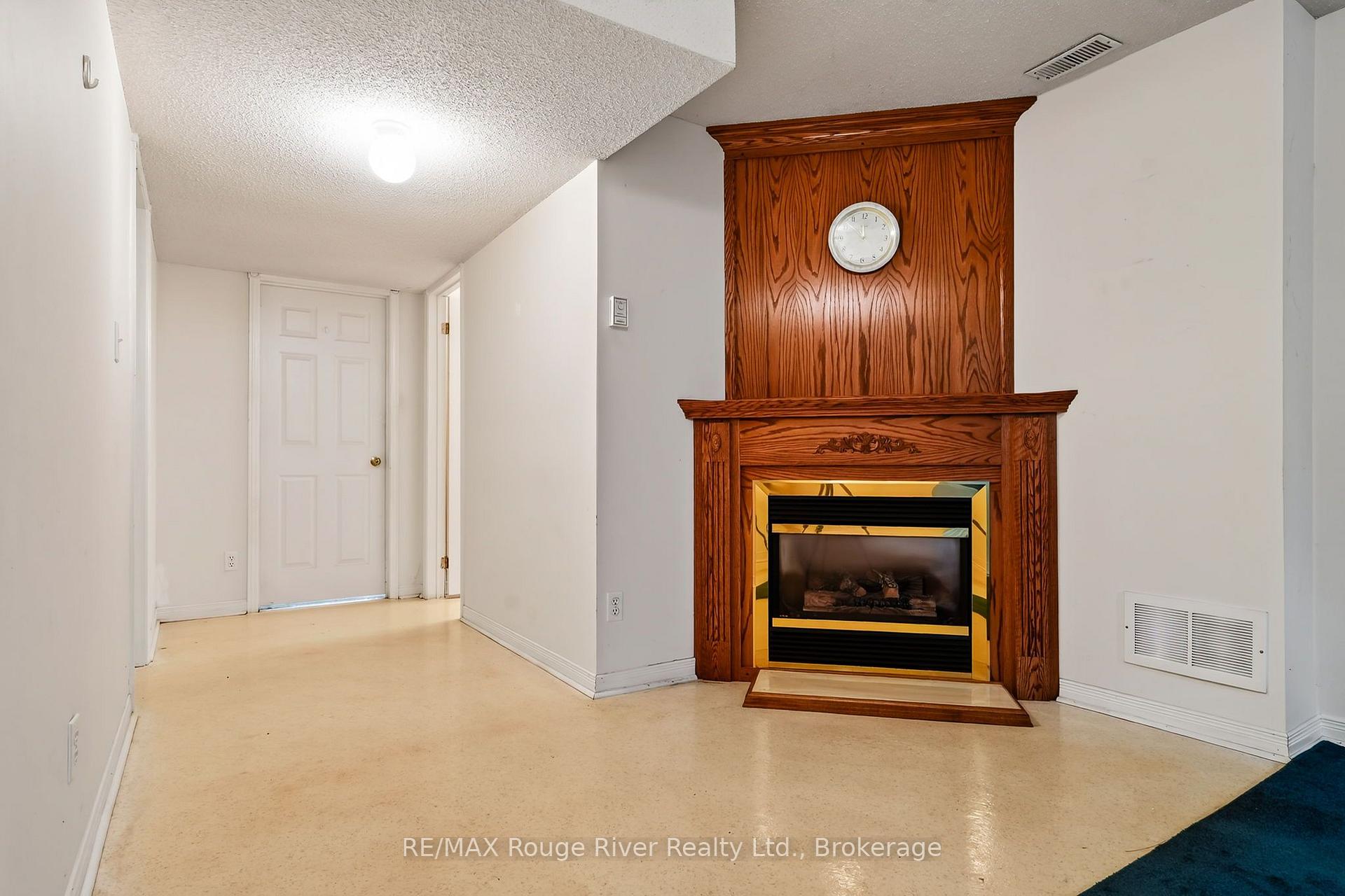 Photo 31 of 997 Field Court, Cobourg — HOMEH