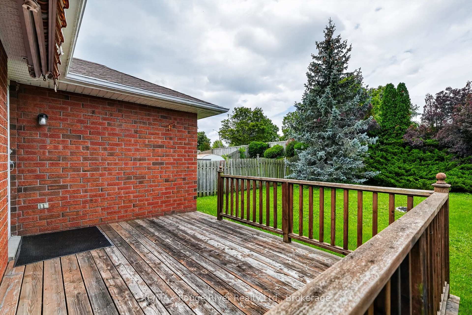 Photo 36 of 997 Field Court, Cobourg — HOMEH