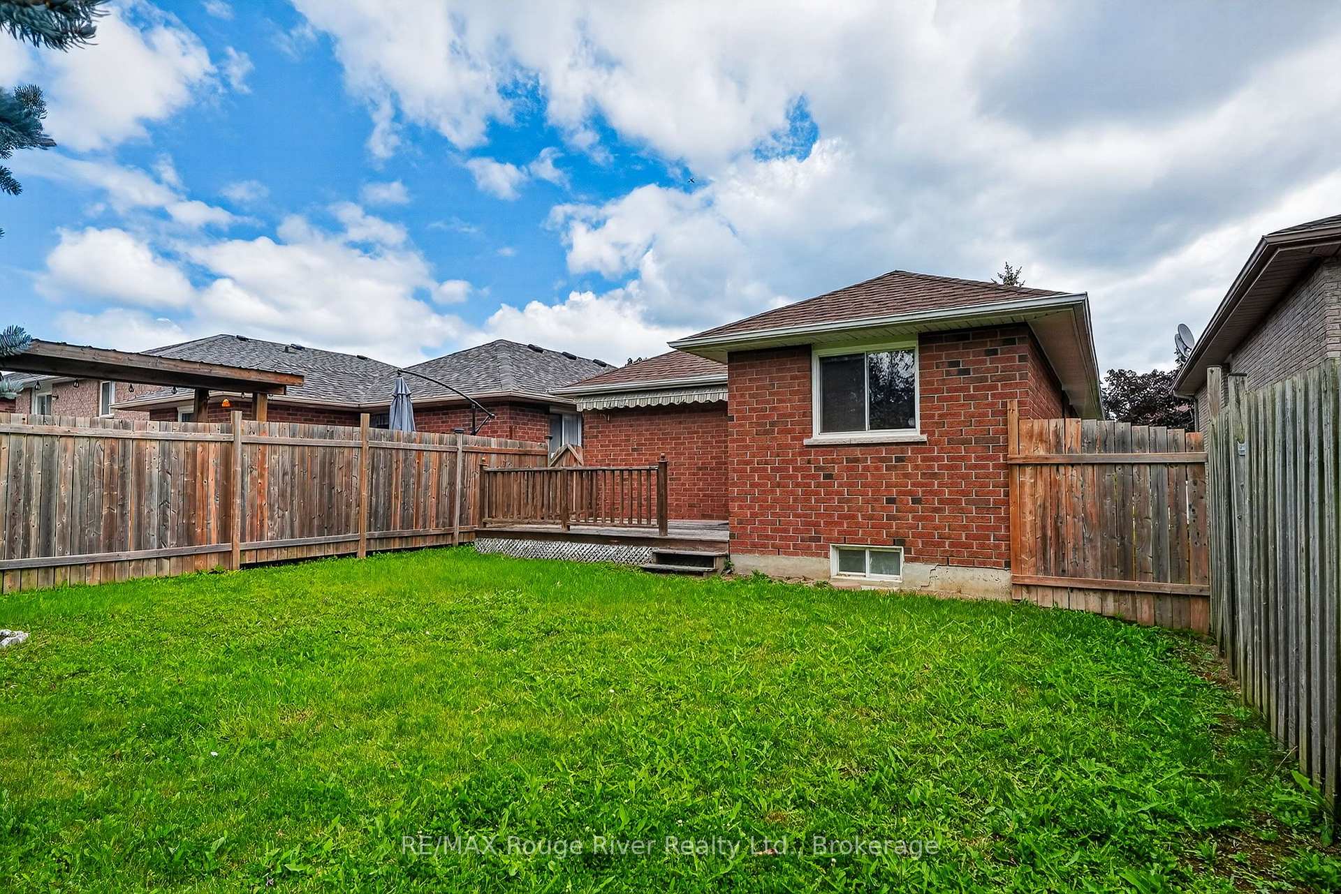 Photo 37 of 997 Field Court, Cobourg — HOMEH