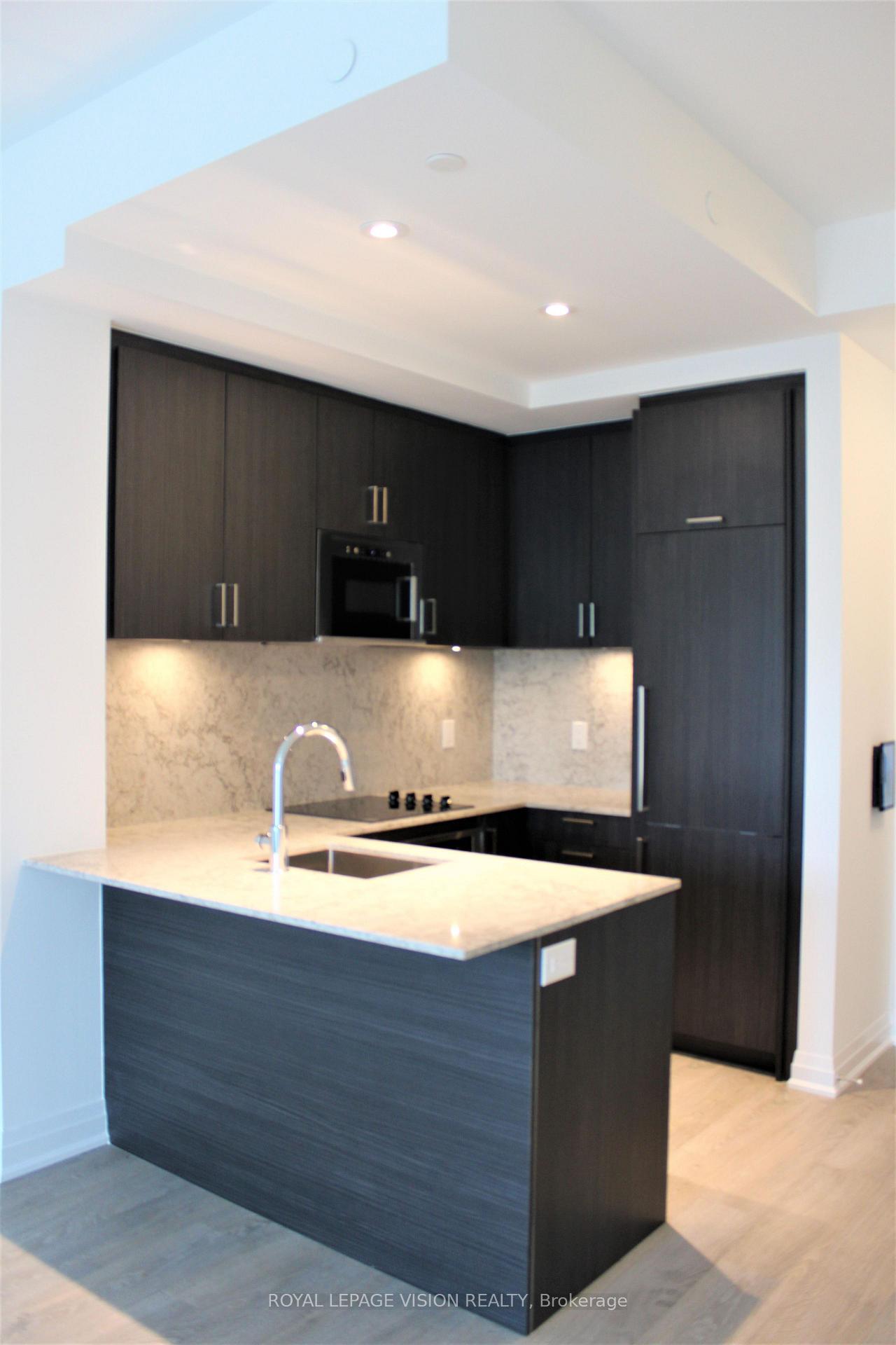 Photo 3 of Unit 527, 280 Howland Avenue, Toronto, The Annex — HOMEH