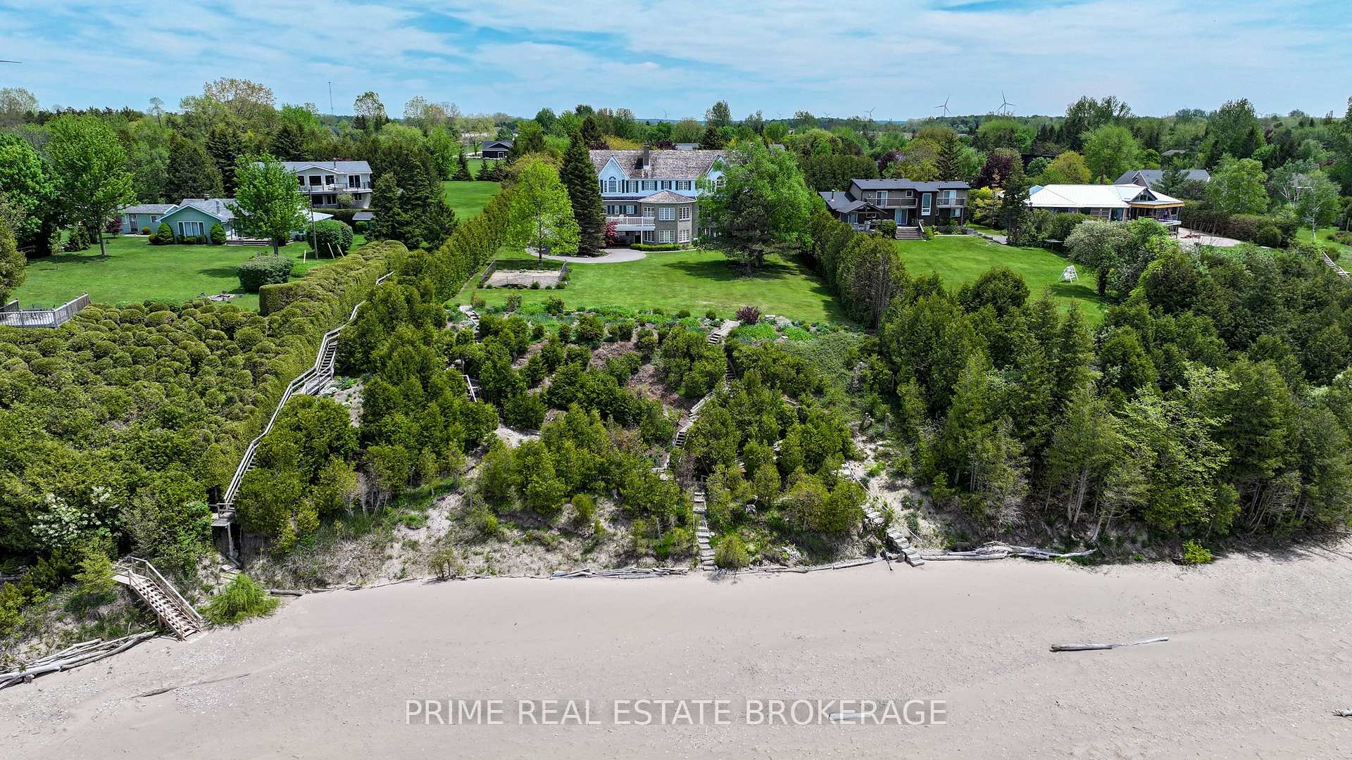 Photo 2 of 72797 Ravine Drive, Bluewater, Zurich — HOMEH