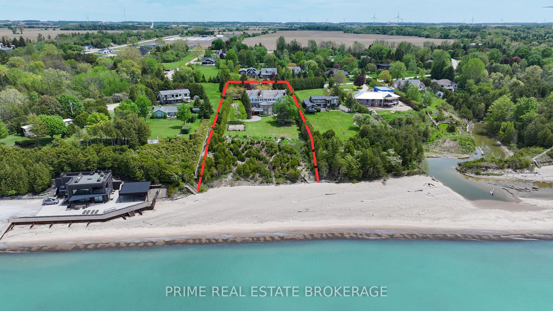 Photo 5 of 72797 Ravine Drive, Bluewater, Zurich — HOMEH