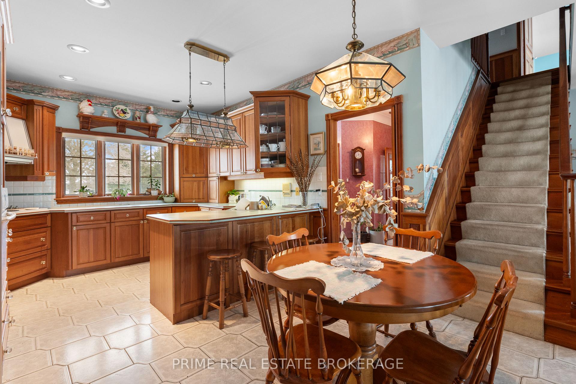Photo 13 of 72797 Ravine Drive, Bluewater, Zurich — HOMEH