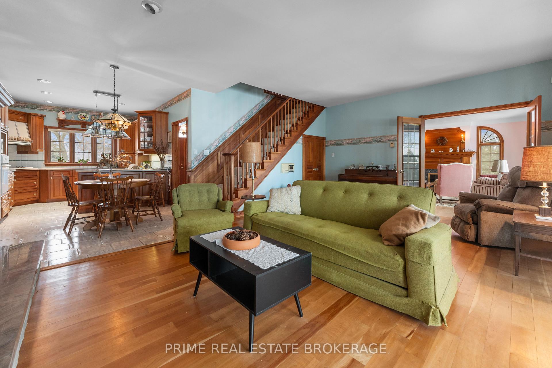 Photo 16 of 72797 Ravine Drive, Bluewater, Zurich — HOMEH