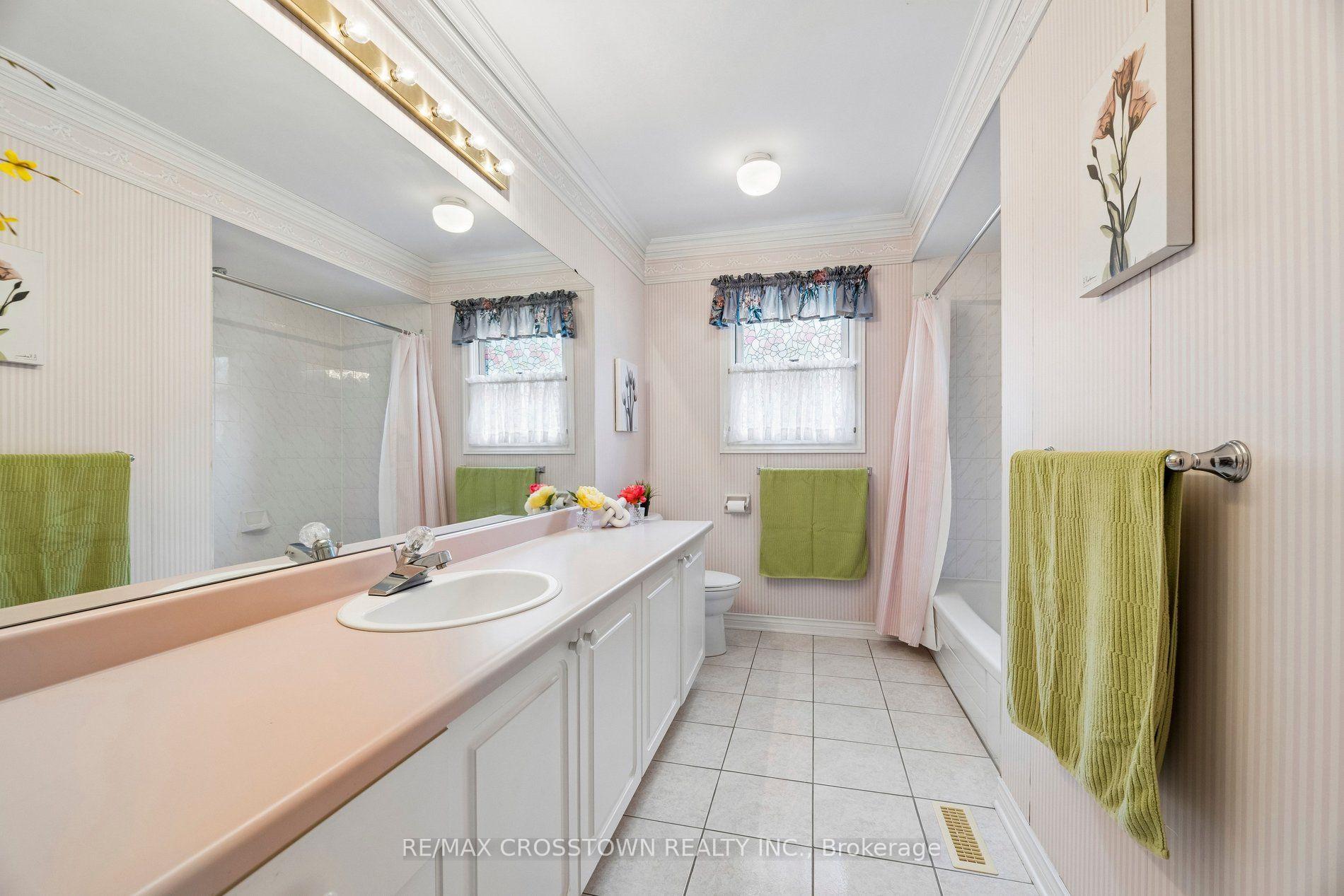 Photo 33 of 108 Mcquay Boulevard, Whitby, Lynde Creek — HOMEH