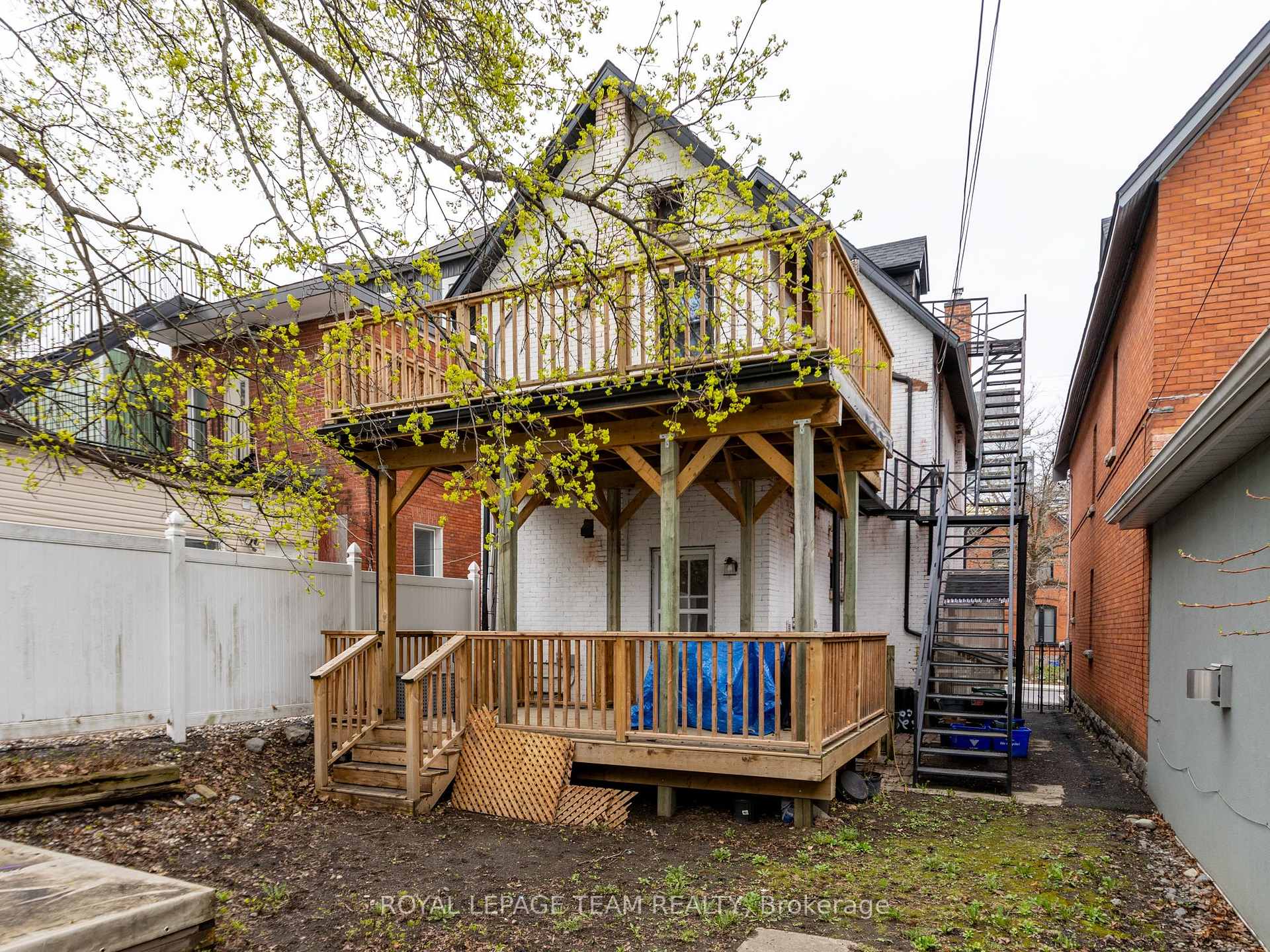 Photo 10 of Unit 1, 620 Cooper Street, Ottawa, Ottawa Centre — HOMEH