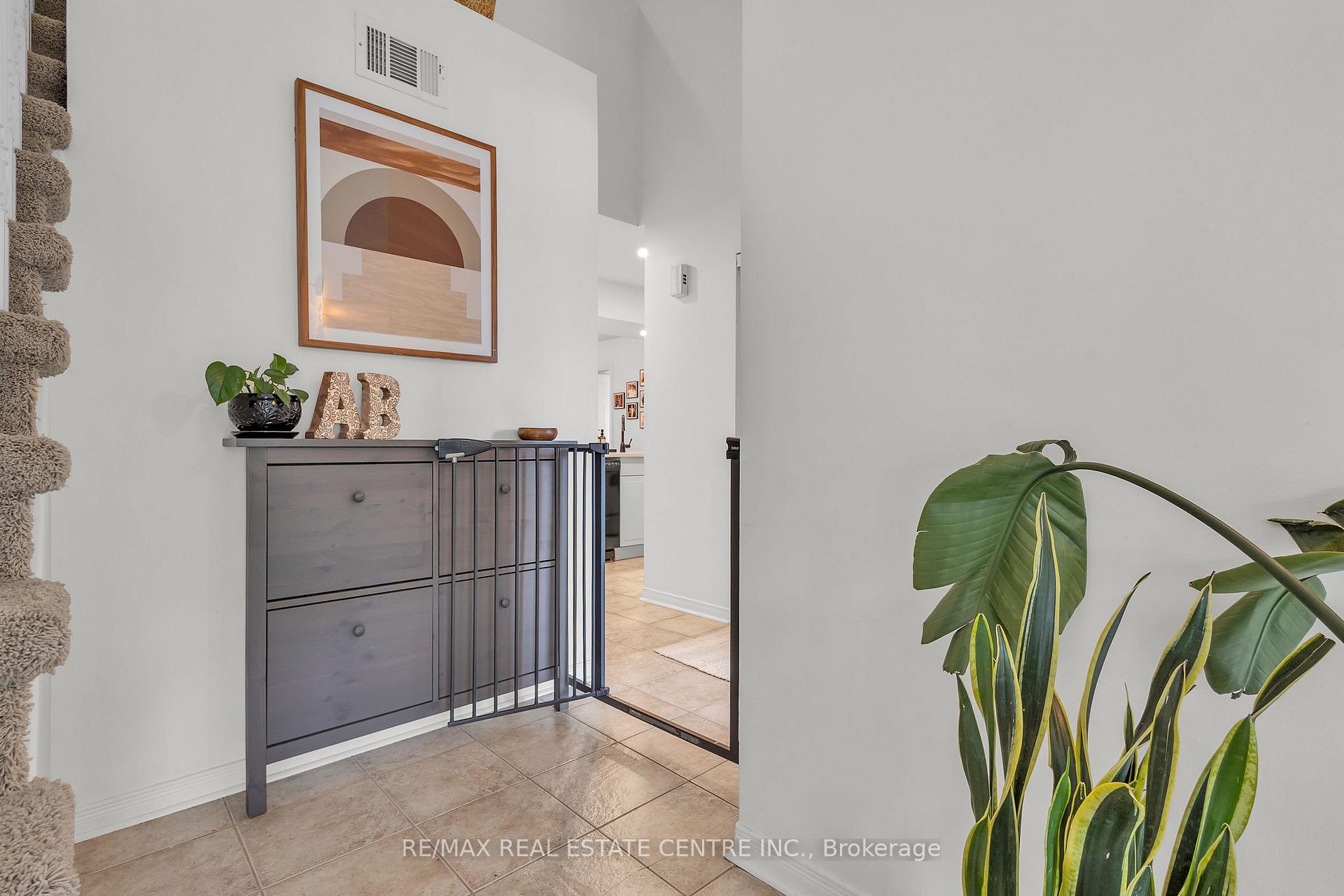 Photo 6 of Unit 3, 51 Petra Way, Whitby, Pringle Creek — HOMEH