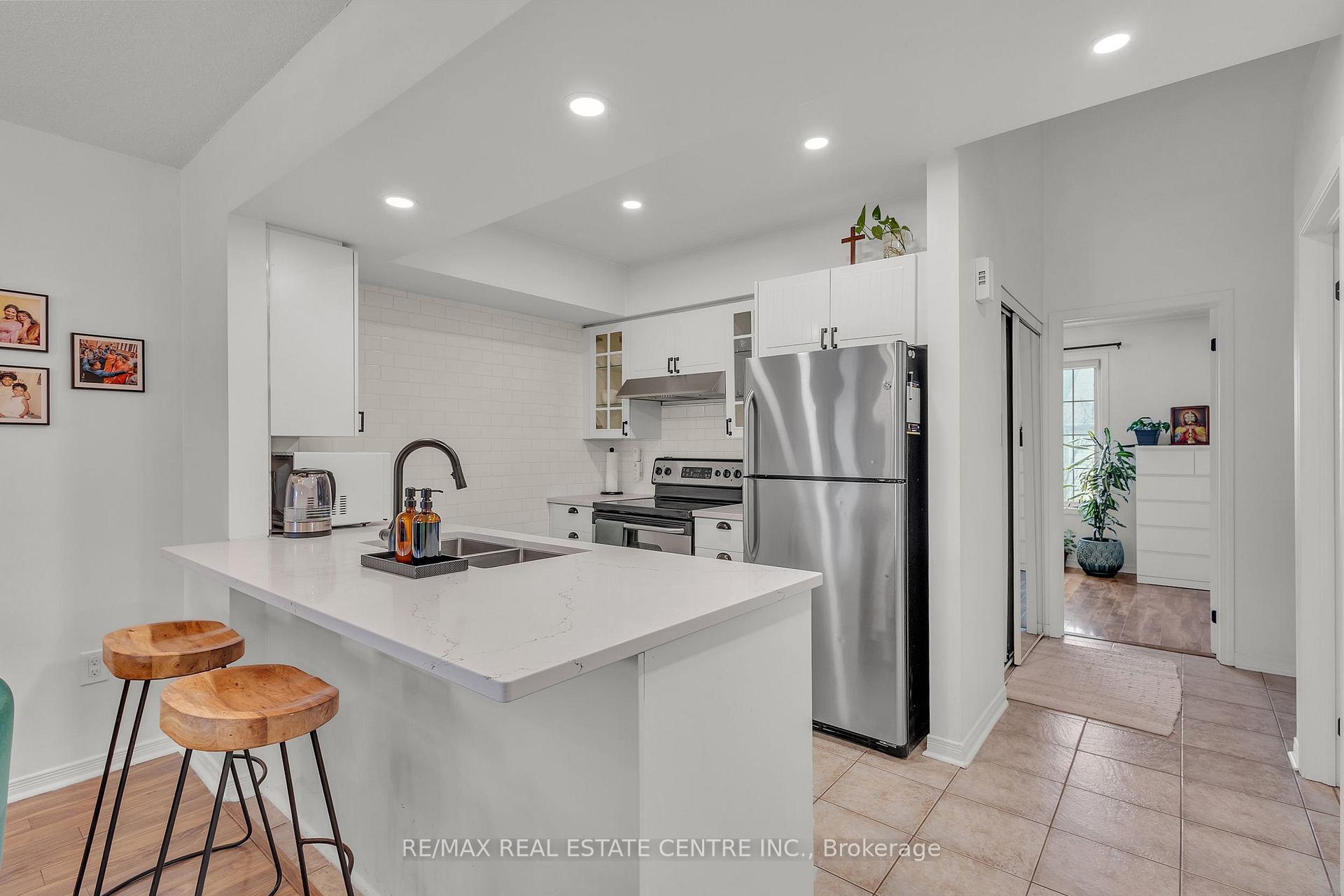 Photo 8 of Unit 3, 51 Petra Way, Whitby, Pringle Creek — HOMEH
