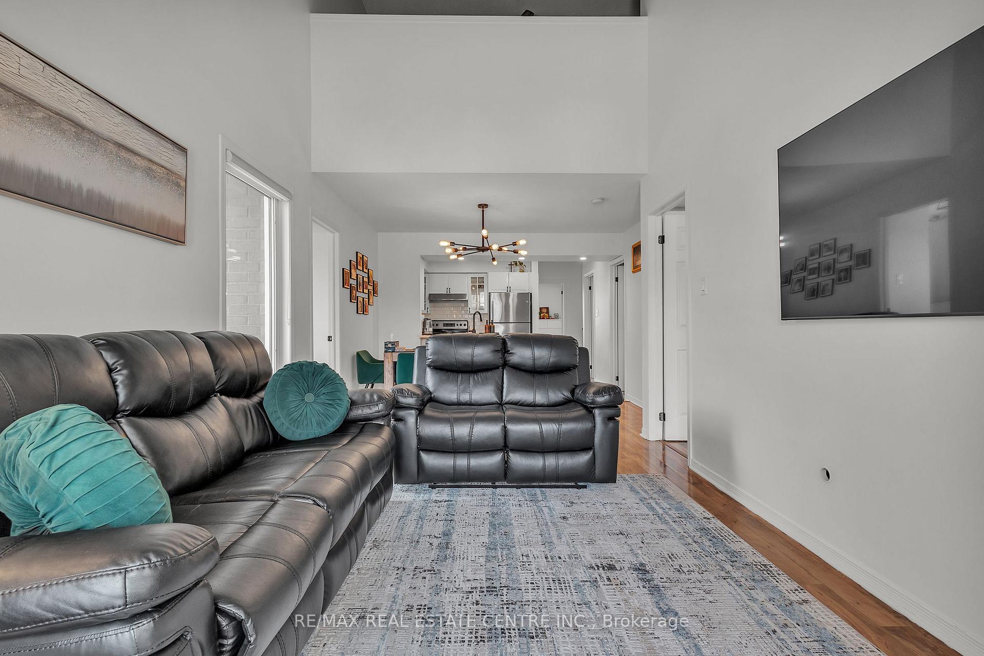 Photo 20 of Unit 3, 51 Petra Way, Whitby, Pringle Creek — HOMEH