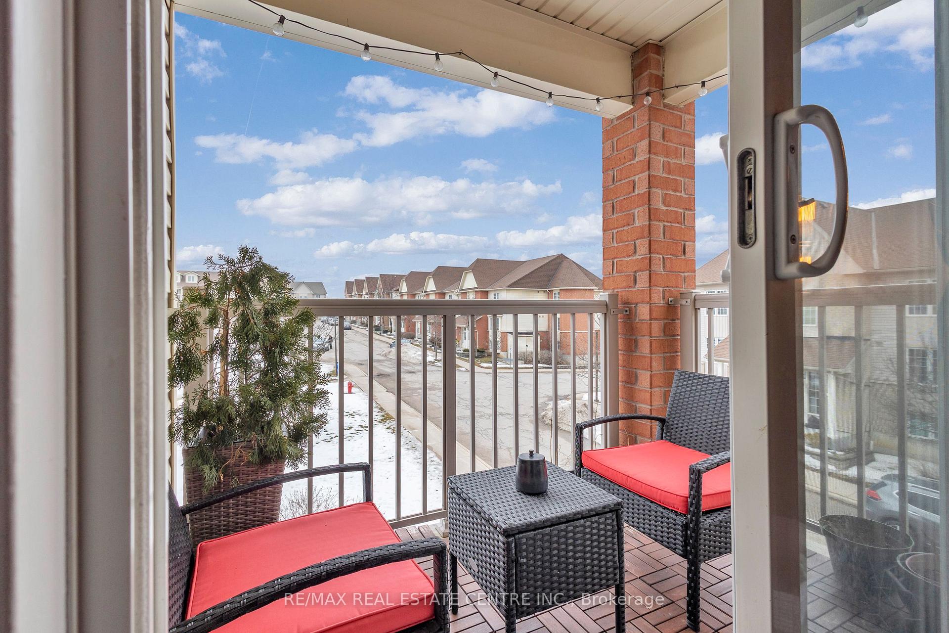 Photo 21 of Unit 3, 51 Petra Way, Whitby, Pringle Creek — HOMEH