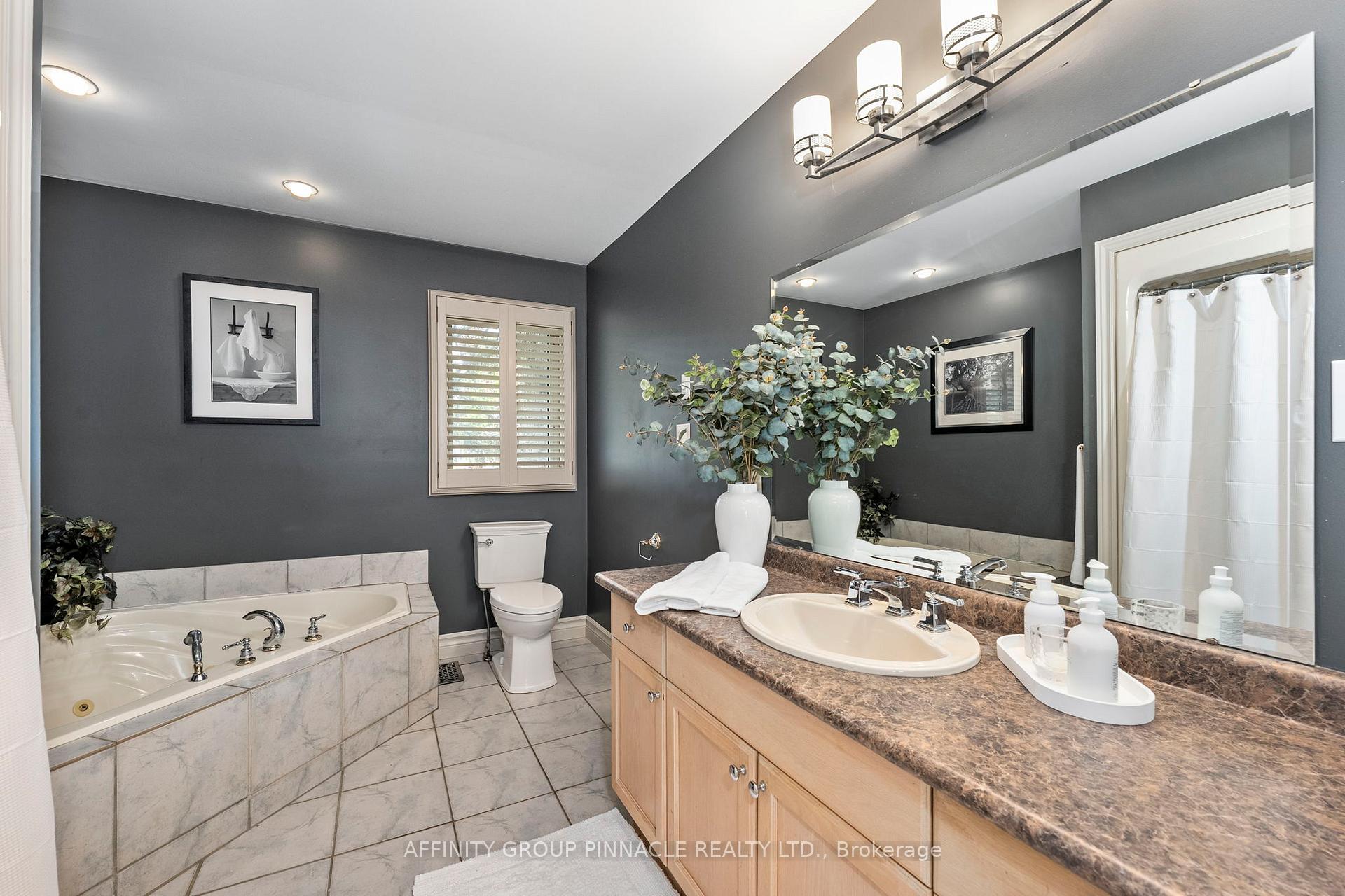 Photo 19 of 3 David Drive, Kawartha Lakes, Lindsay — HOMEH