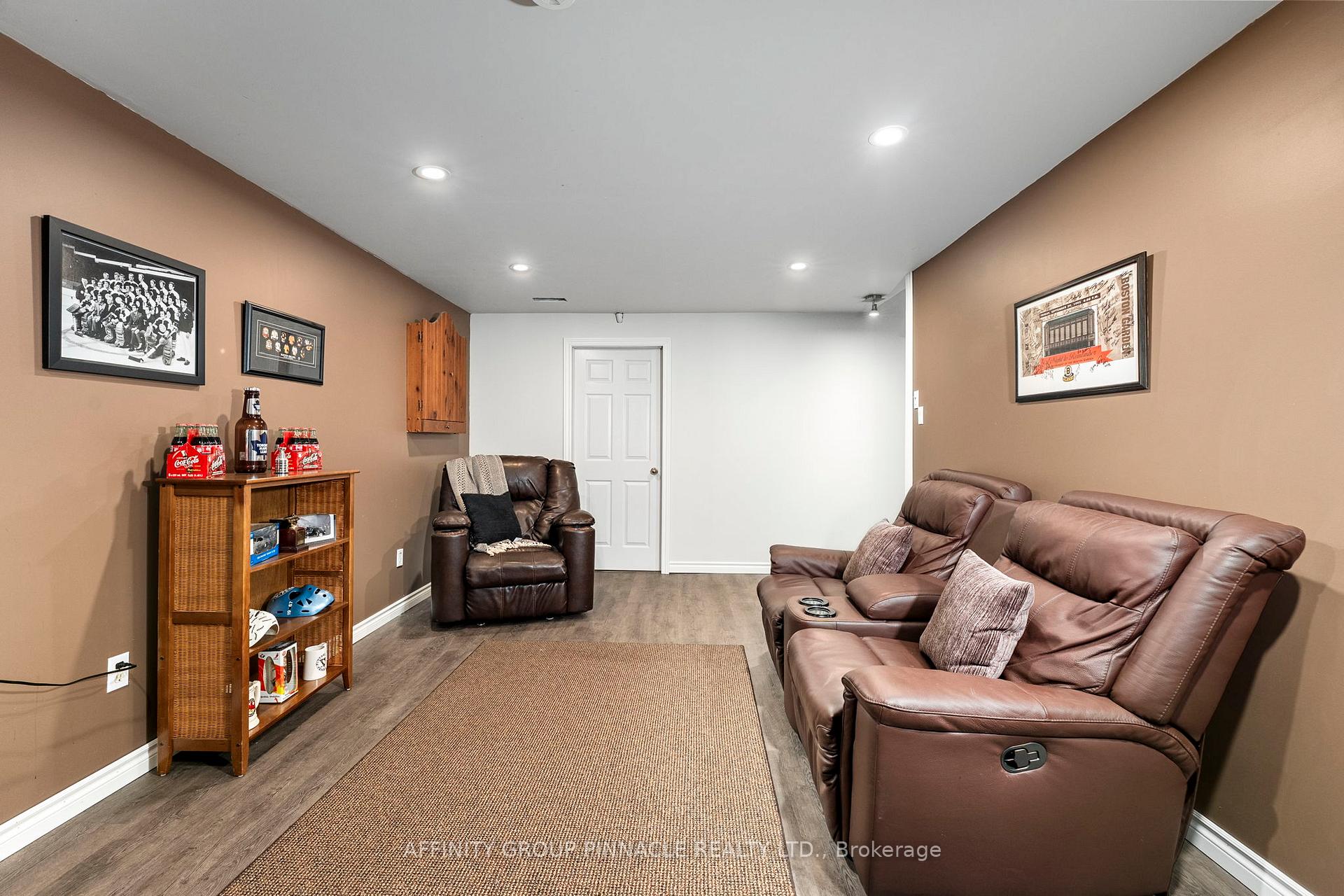 Photo 20 of 3 David Drive, Kawartha Lakes, Lindsay — HOMEH