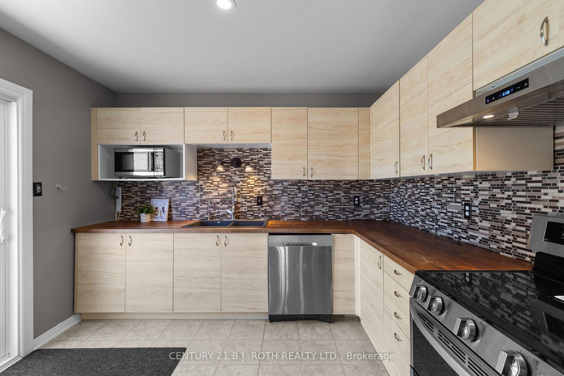 Photo 10 of 128 Queen Street, Essa, Angus — HOMEH